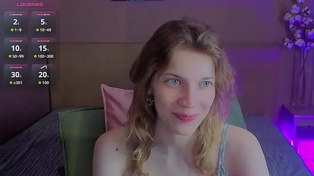 Emily Cartex online show from July 28, 6:31 am