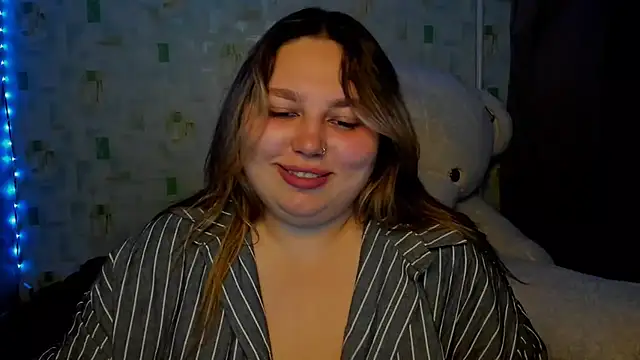 LillyHaigh online show from July 20, 8:44 pm