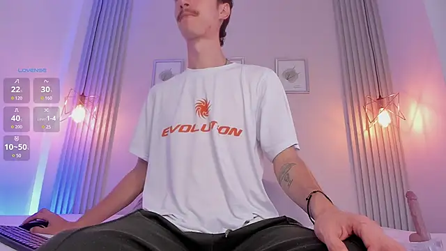 mateocollins  online show from June 10, 4:50 pm