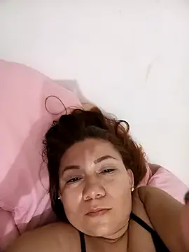 Luna Morch online show from May 6, 9:14 am