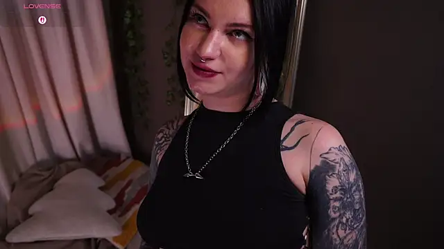 Snapshot of rocknsexx chatting on May 9, 8:36 pm rocknsexx online show from May 9, 8:36 pm