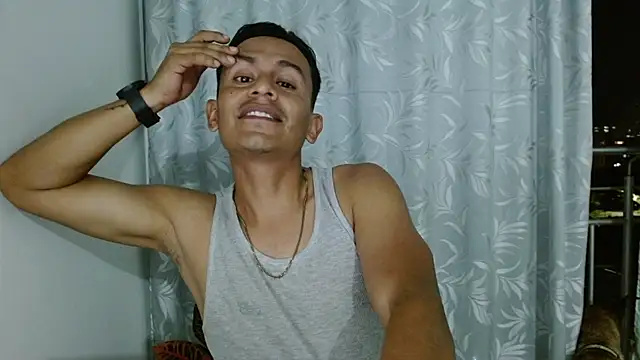 kristianDiaz online show from April 30, 11:53 pm