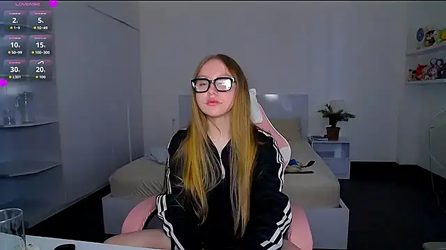 Crystal Line online show from April 28, 1:48 am