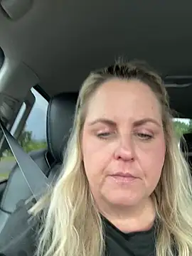 Bruiserboomer2 online show from June 12, 7:24 pm