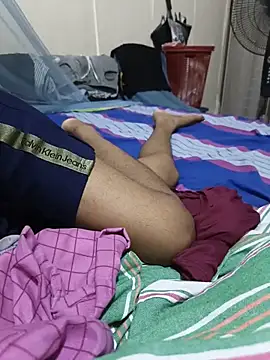 slfunson18 online show from June 18, 4:46 am