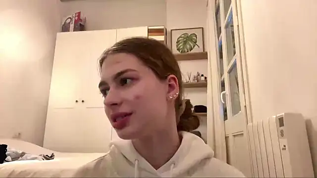 Snapshot of JacquelyneDelgado chatting on April 30, 5:19 pm JacquelyneDelgado online show from April 30, 5:19 pm