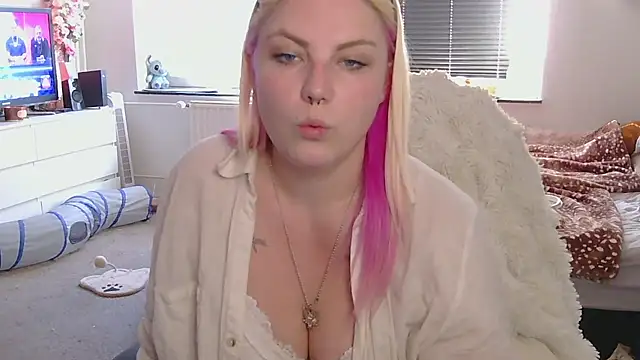 josi-420 online show from July 29, 2:04 pm