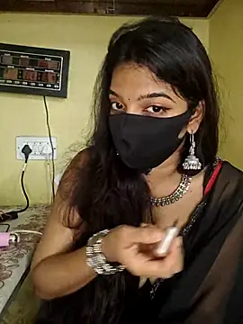 Snapshot of vanika2000 chatting on July 20, 4:16 am vanika2000 online show from July 20, 4:16 am