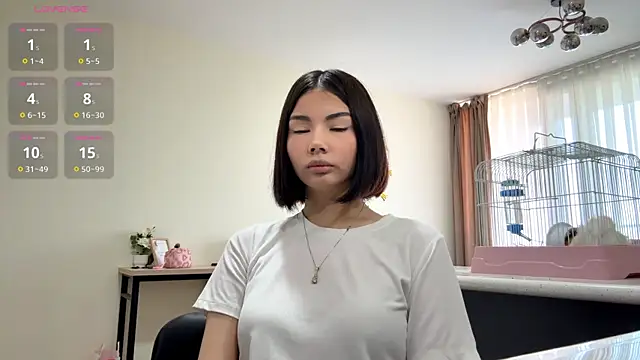 MarylnMonnier online show from April 28, 6:18 am