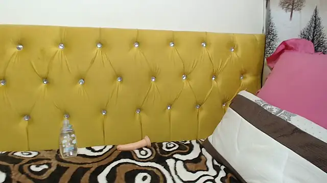 Snapshot of GlamGoddess91 chatting on June 9, 12:55 am GlamGoddess91 online show from June 9, 12:55 am
