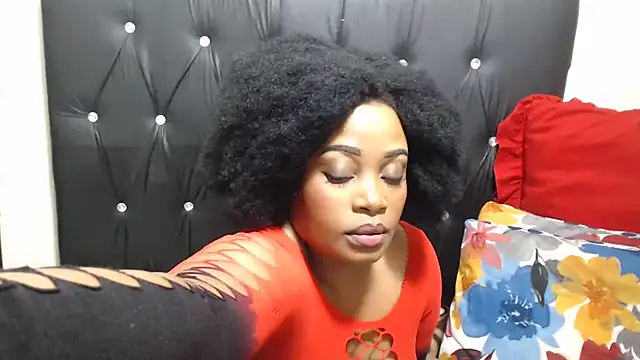 GlamGoddess91 online show from July 23, 12:36 pm