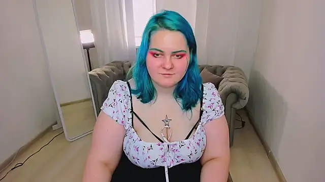 Amelia Skyee online show from June 12, 10:36 am
