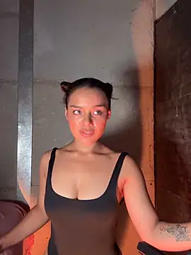 mariannella online show from May 11, 2:23 pm