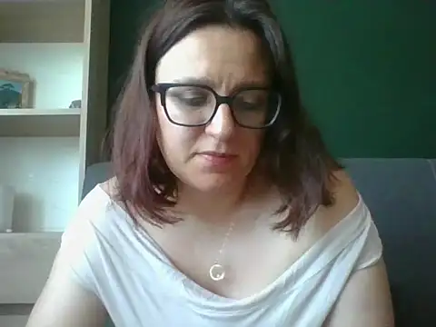 sensual paris online show from June 8, 5:30 am