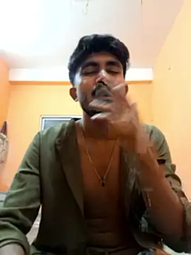 Dick dude28 online show from May 9, 2:33 pm