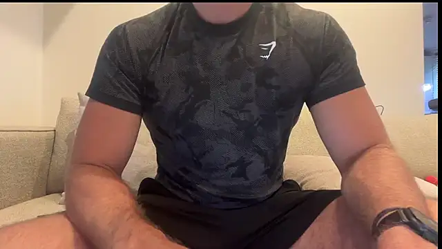 Snapshot of gymshrk chatting on June 29, 7:47 pm gymshrk online show from June 29, 7:47 pm