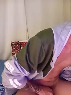 rada200722 online show from April 28, 8:41 am