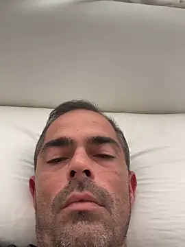 Riccardo86xx online show from May 1, 1:37 pm