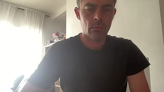 Riccardo86xx online show from May 3, 1:50 pm