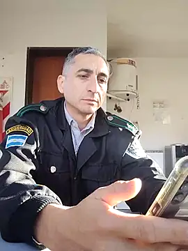 Snapshot of Alejandro83bsf chatting on June 12, 1:54 pm Alejandro83bsf online show from June 12, 1:54 pm