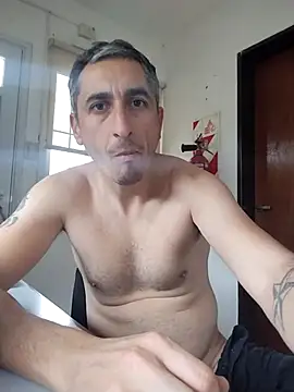 Snapshot of Alejandro83bsf chatting on July 11, 6:21 pm Alejandro83bsf online show from July 11, 6:21 pm