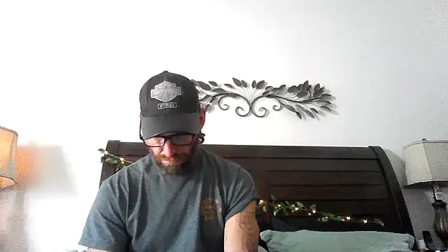 yourpersonalpeer1 online show from June 20, 7:49 pm