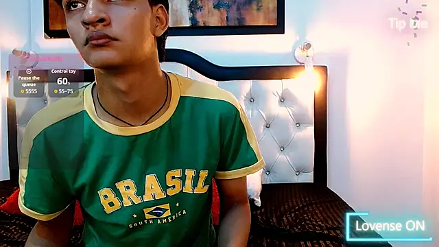 SahirCharm online show from June 10, 5:34 pm