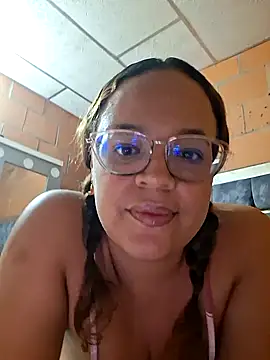 Snapshot of AgathaFerrer chatting on April 29, 1:15 pm AgathaFerrer online show from April 29, 1:15 pm