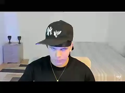 sant wahlberg online show from May 10, 10:15 pm