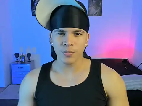 sant wahlberg online show from July 5, 11:01 pm