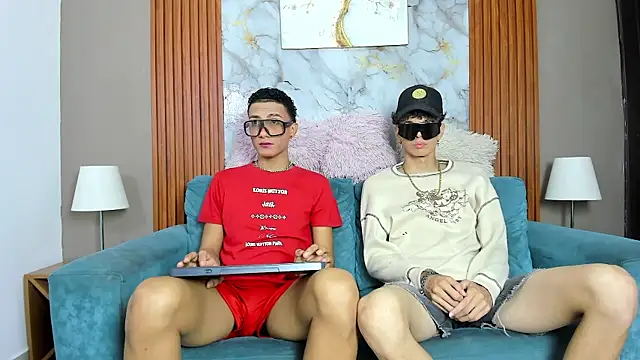 Snapshot of KING_BOYS2026 chatting on May 5, 1:24 am KING BOYS2026 online show from May 5, 1:24 am
