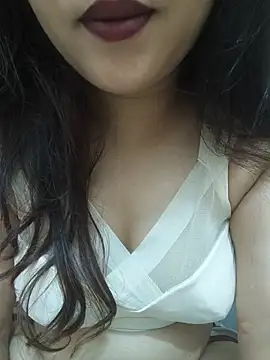 Snapshot of Diya_Jaan chatting on May 12, 11:24 pm Diya Jaan online show from May 12, 11:24 pm