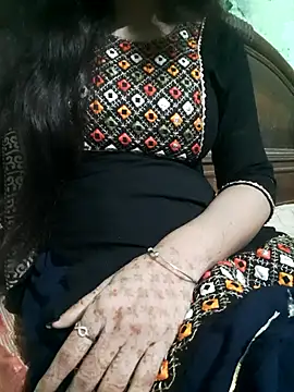 Snapshot of Your_khushi71 chatting on June 28, 3:23 am Your khushi71 online show from June 28, 3:23 am