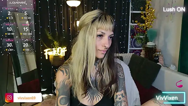 VivVixen online show from July 15, 4:12 pm