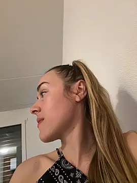 Naomi-Smile online show from May 1, 8:57 pm