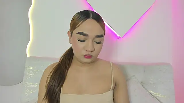 Snapshot of LiaCampbell_ chatting on June 15, 8:55 pm LiaCampbell online show from June 15, 8:55 pm