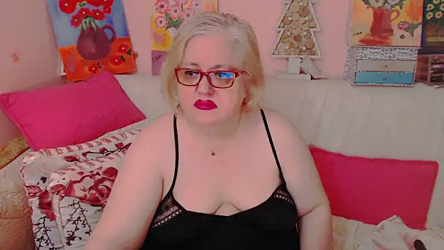 Maturelove xxx online show from June 19, 7:28 pm