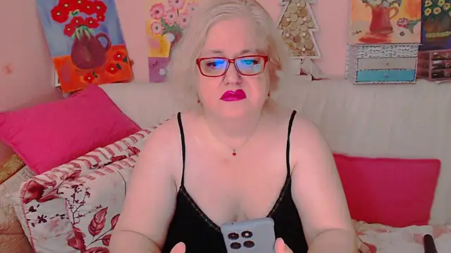 Maturelove xxx online show from June 26, 7:18 pm