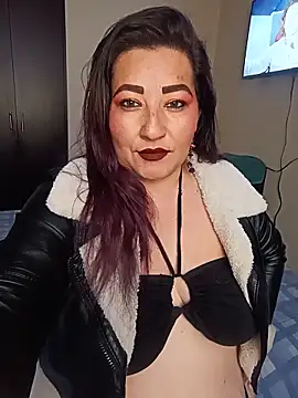 Morchis esmeralda online show from June 9, 8:53 pm
