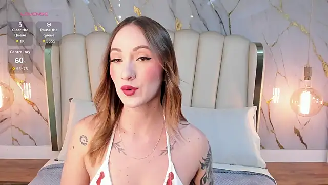 Hannah Lane online show from July 11, 12:30 pm