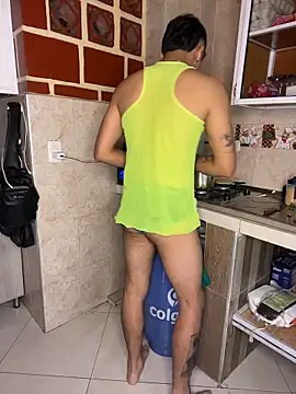 Max Zambler online show from June 6, 2:55 pm