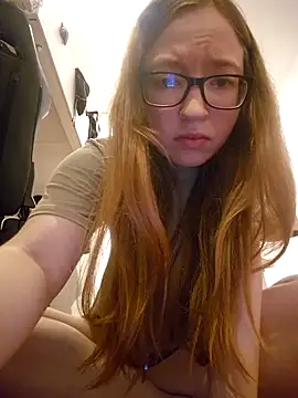 Freaky-Doll online show from June 22, 9:34 pm
