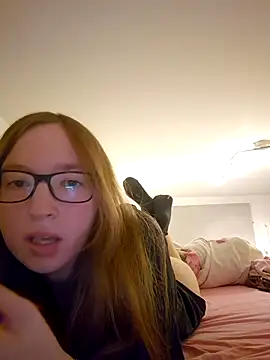 Freaky-Doll online show from July 14, 8:47 pm