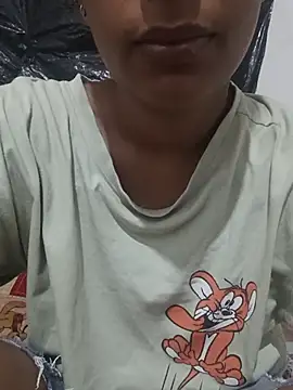 Snapshot of your_siya6 chatting on June 19, 7:06 pm your siya6 online show from June 19, 7:06 pm