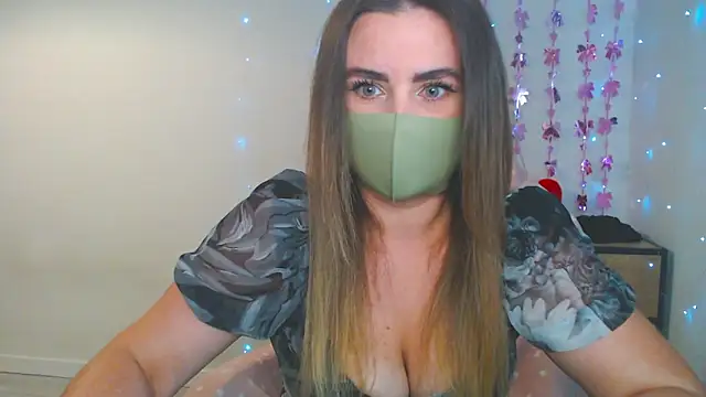 MillaVelvet online show from June 15, 10:17 am