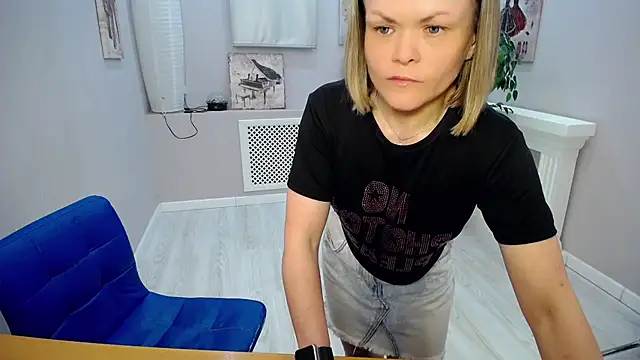 wild temptation  online show from May 18, 5:13 am