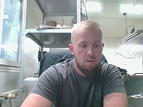 Snapshot of bardiauto chatting on July 24, 4:21 am bardiauto online show from July 24, 4:21 am