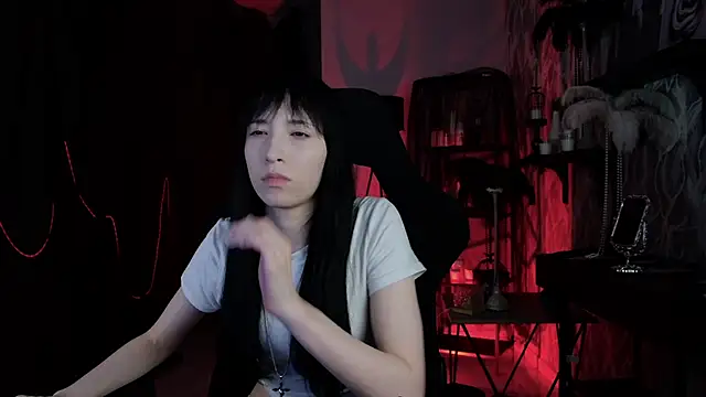 SeraphineSparda online show from June 13, 12:03 pm