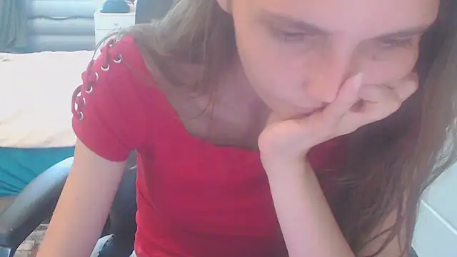 juili juili online show from June 5, 11:27 am