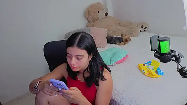 valerihouse  online show from July 17, 2:29 am